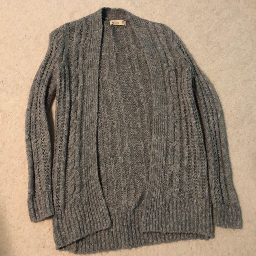 Hollister cardigan